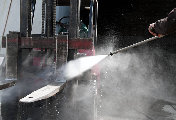 Best Warehouse Cleaning  in Christopher, IL